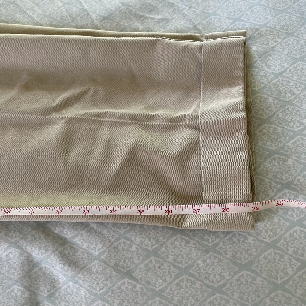 ‼️Sold‼️Dockers Beige Khakis Pants - Picture 12 of 15